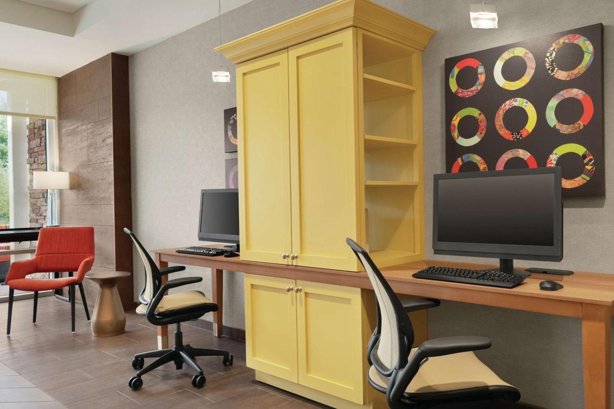Home2 Suites By Hilton Lancaster Rohrerstown Экстерьер фото