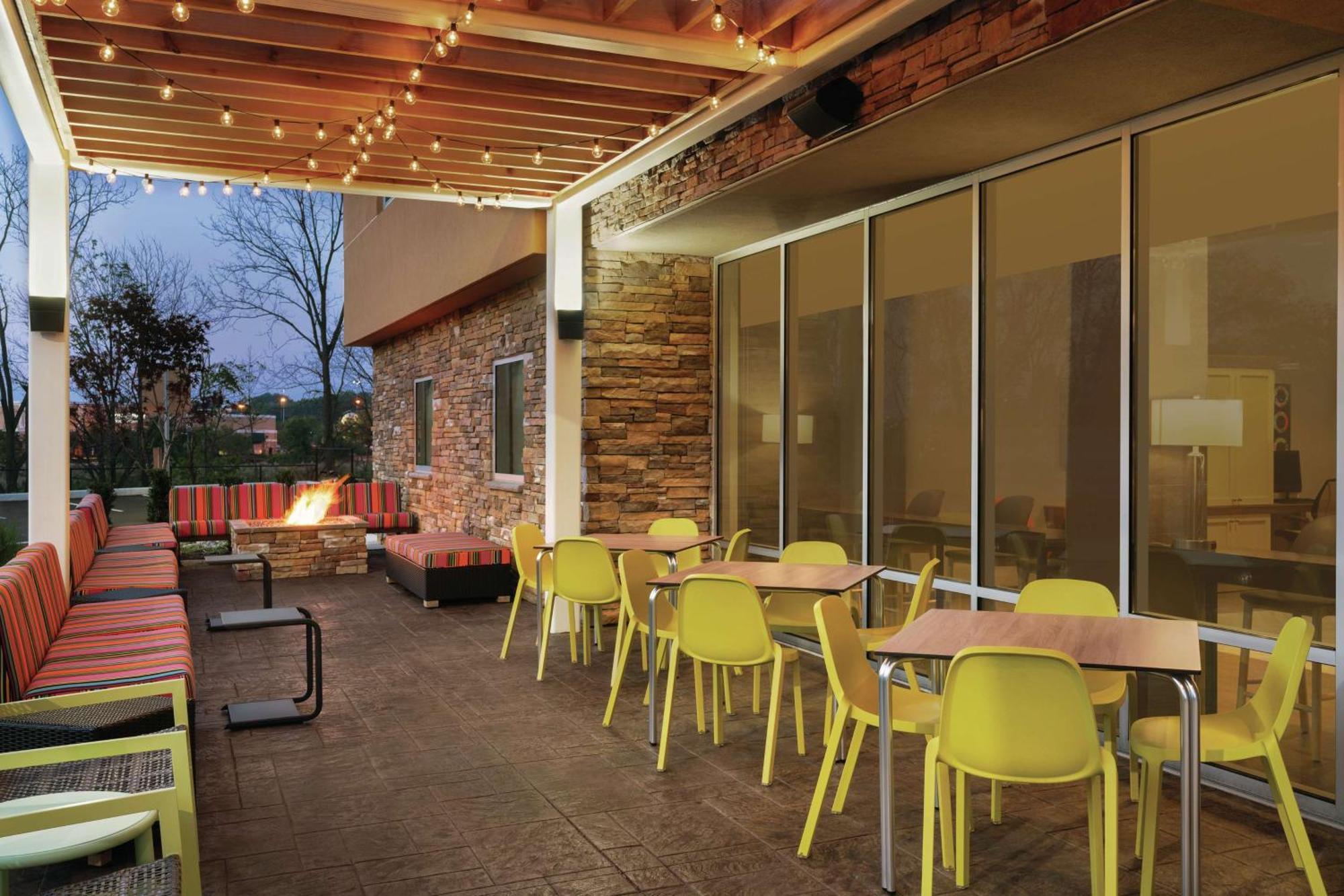 Home2 Suites By Hilton Lancaster Rohrerstown Экстерьер фото